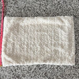 Ann Taylor Loft Cream Plush Faux Fur Textured Scarf